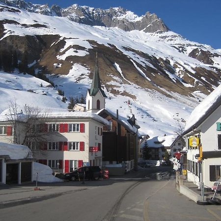Hotel Des Alpes Realp Bagian luar foto